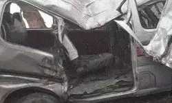 टायर फटने से पलटी तेज रफ्तार कार- बोर्ड पेपर देने जा रहे 4 स्टूडेंट की मौत टायर फटने से पलटी तेज रफ्तार कार- बोर्ड पेपर देने जा रहे 4 स्टूडेंट की मौत