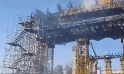 रैपिड ट्रेन के रेलवे स्टेशन मे भीषण आग- मची अफरा तफरी- मौके से भागकर..