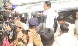 संदेशखाली के खलनायक शाहजहां शेख को 10 दिन की हिरासत में भेजा संदेशखाली के खलनायक शाहजहां शेख को 10 दिन की हिरासत में भेजा