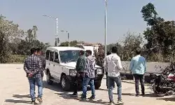 पेट्रोल पंप पर बदमाशों का धावा- शस्त्रों की नोंक पर लाखों की लूट पेट्रोल पंप पर बदमाशों का धावा- शस्त्रों की नोंक पर लाखों की लूट