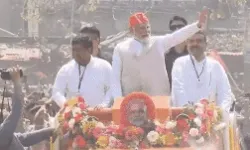 बोले पीएम- बंगाल में अपराधी तय करते हैं अपना सरेंडर एवं गिरफ्तारी बोले पीएम- बंगाल में अपराधी तय करते हैं अपना सरेंडर एवं गिरफ्तारी