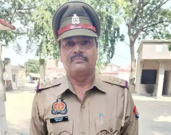 CO दफ्तर जा रहे बाइक सवार दरोगा को तेज रफ्तार वाहन ने मारी टक्कर