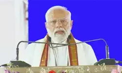 PM ने यहाँ विभिन्न परियोजनाओं का उद्घाटन और शिलान्यास किया PM ने यहाँ विभिन्न परियोजनाओं का उद्घाटन और शिलान्यास किया