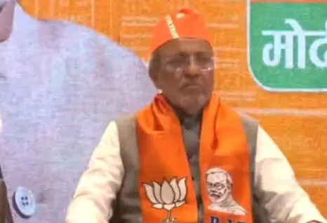 कांग्रेस को झटका- एक और विधायक ये गया वो गया- हुआ भगवाई कांग्रेस को झटका- एक और विधायक ये गया वो गया- हुआ भगवाई