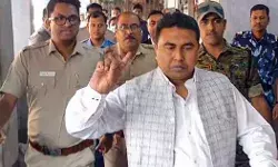 कोर्ट का ममता को हाई झटका- शाहजहां शेख को आज ही CBI को सौंपे कोर्ट का ममता को हाई झटका- शाहजहां शेख को आज ही CBI को सौंपे