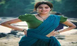 जान्हवी कपूर की आने वाली इस फिल्म का लुक रिलीज जान्हवी कपूर की आने वाली इस फिल्म का लुक रिलीज