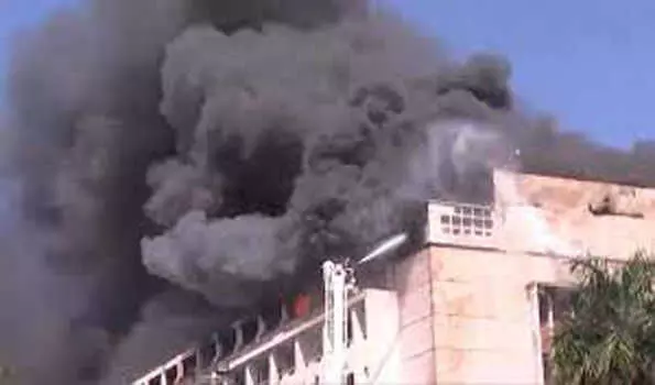 राज्य सचिवालय के मुख्यालय वल्लभ भवन में लगी आग