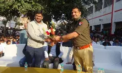 जिला कारागार में रेडियो एस.डी. 90.8 एफ.एम. के स्टूडियो का हुआ उद्घाटन जिला कारागार में रेडियो एस.डी. 90.8 एफ.एम. के स्टूडियो का हुआ उद्घाटन