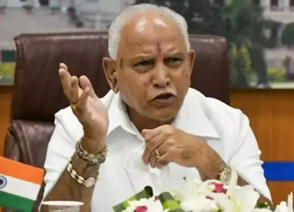मदद मांगने गई नाबालिग को पूर्व सीएम ने कमरे में खींचा- पोक्सो में केस मदद मांगने गई नाबालिग को पूर्व सीएम ने कमरे में खींचा- पोक्सो में केस