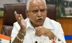 मदद मांगने गई नाबालिग को पूर्व सीएम ने कमरे में खींचा- पोक्सो में केस मदद मांगने गई नाबालिग को पूर्व सीएम ने कमरे में खींचा- पोक्सो में केस