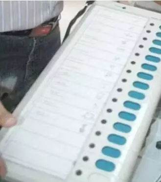 बोले पूर्व PM- अगर होती EVM तो पाकिस्तान चुनाव में नहीं होती गड़बड़ी