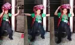 एग्जाम खत्म होते ही जमकर नाचीं बच्ची- डांस करते हुए घर में की एंट्री एग्जाम खत्म होते ही जमकर नाचीं बच्ची- डांस करते हुए घर में की एंट्री