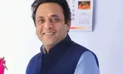 इलेक्शन कमीशन का UP सरकार के गृह सचिव को हटाने का आदेश