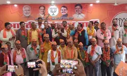 कांग्रेस एवं आप को तगड़ा झटका- सैकड़ो हुए बीजेपी में शामिल कांग्रेस एवं आप को तगड़ा झटका- सैकड़ो हुए बीजेपी में शामिल