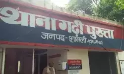 बिजली चोरी पकड़ने गई टीम पर हमला-JE समेत कई बिजली कर्मी घायल बिजली चोरी पकड़ने गई टीम पर हमला-JE समेत कई बिजली कर्मी घायल