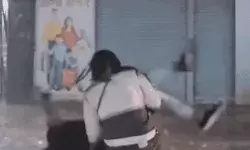 नशे में टल्ली लड़कियों का हाई वोल्टेज ड्रामा- सड़क पर एक दूसरे को... नशे में टल्ली लड़कियों का हाई वोल्टेज ड्रामा- सड़क पर एक दूसरे को...