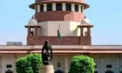 केजरीवाल की गिरफ्तारी को सुप्रीम कोर्ट में चुनौती- तुरंत सुनवाई पर... केजरीवाल की गिरफ्तारी को सुप्रीम कोर्ट में चुनौती- तुरंत सुनवाई पर...