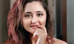 इस फिल्म में प्रोफेसर निवेदिता मेनन की भूमिका निभाएंगी- रश्मि देसाई