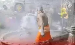 इस बड़े मंदिर में भस्म आरती के दौरान गर्भगृह में लगी आग - 13 लोग..