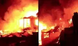 आग लगने से चार मकान हुए जलकर खाक- कई स्थानों से भेजी गई गाड़ियां आग लगने से चार मकान हुए जलकर खाक- कई स्थानों से भेजी गई गाड़ियां