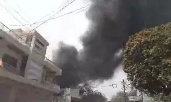 LG सर्विस सेंटर में भीषण आग- आसमान में काले धुएं के गुब्बार- चारों...