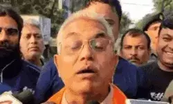 नारी सुरक्षा की पोषक BJP के सांसद को ममता के पिता को लेकर संशय नारी सुरक्षा की पोषक BJP के सांसद को ममता के पिता को लेकर संशय