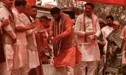 देश की सबसे अमीर महिला ने थामा बीजेपी का दामन- CM ने पटका...