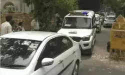 कोर्ट का केजरीवाल को झटका- 1 अप्रैल तक ED की कस्टडी में रहना होगा कोर्ट का केजरीवाल को झटका- 1 अप्रैल तक ED की कस्टडी में रहना होगा