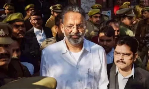माफिया मुख्तार अंसारी की हार्ट अटैक के बाद हुई मौत