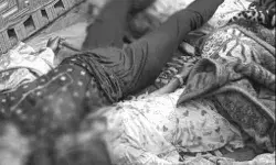 जल्लाद बने पति ने सो रही पत्नी एवं तीन बेटियों का काटा गला- हुआ फरार जल्लाद बने पति ने सो रही पत्नी एवं तीन बेटियों का काटा गला- हुआ फरार