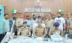 बंद मकान में चल रहा था हथियार बनाने का कारखाना- चार अरेस्ट बंद मकान में चल रहा था हथियार बनाने का कारखाना- चार अरेस्ट