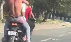 बाइक पर चार को सवार देख शरमाई कार- भारी चालान को देख उड़े होश