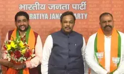 बीजेपी में शामिल होते हैं सांसद एवं विधायक की जान को हुआ खतरा बीजेपी में शामिल होते हैं सांसद एवं विधायक की जान को हुआ खतरा