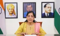 केजरीवाल की फोटो को लेकर BJP का नया बवाल- सोशल मीडिया पर छेड़ा.. केजरीवाल की फोटो को लेकर BJP का नया बवाल- सोशल मीडिया पर छेड़ा..