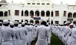 UP मदरसा एक्ट को रद्द करने के फैसले पर कोर्ट की सुप्रीम रोक