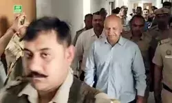 मिलने की तमन्ना रह गई अधूरी- मनीष को नहीं मिली राहत- 18 अप्रैल तक... मिलने की तमन्ना रह गई अधूरी- मनीष को नहीं मिली राहत- 18 अप्रैल तक...