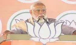 कांग्रेस बोल रही है टुकड़े-टुकड़े गैंग की भाषा- मोदी कांग्रेस बोल रही है टुकड़े-टुकड़े गैंग की भाषा- मोदी