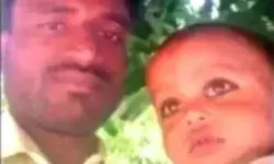 चूल्हे के पास खेल रहा बालक खोलते तेल में गिरा- मौके पर मौत