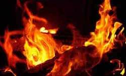 दुकान में आग लगने से इतने लोगों की हुई मौत- मची अफरा तफरी दुकान में आग लगने से इतने लोगों की हुई मौत- मची अफरा तफरी