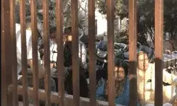 रिहाई के बाद थाने पर डटे TMC सांसद- केंद्रीय एजेंसियों के प्रमुखों.... रिहाई के बाद थाने पर डटे TMC सांसद- केंद्रीय एजेंसियों के प्रमुखों....