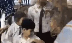 छुट्टी के दिन खोला स्कूल-सड़क पर पलटी स्कूल बस- 6 स्टूडेंट की मौत छुट्टी के दिन खोला स्कूल-सड़क पर पलटी स्कूल बस- 6 स्टूडेंट की मौत