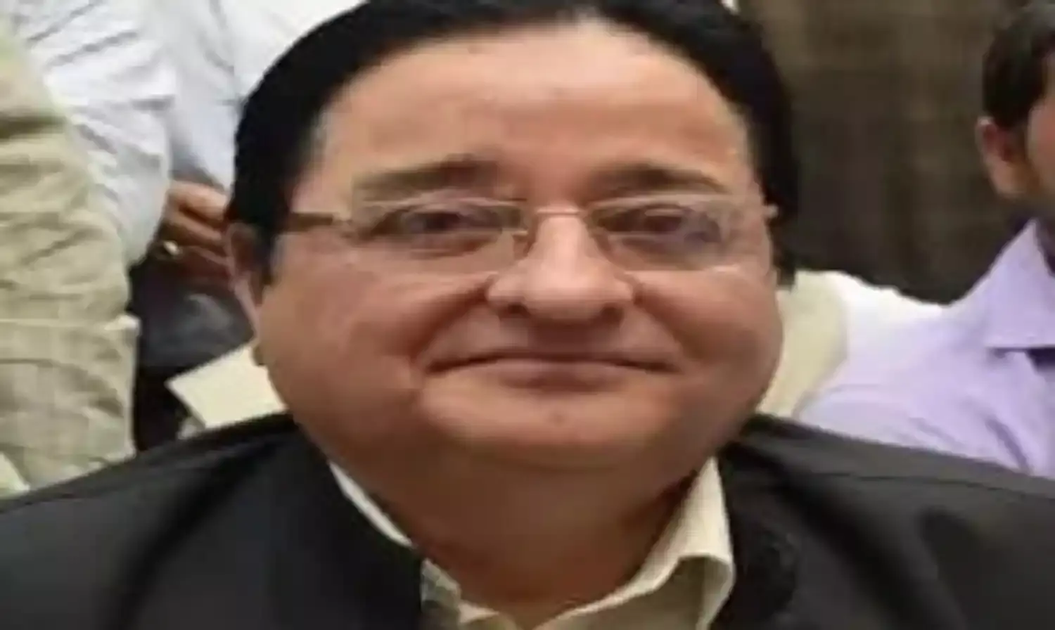टिकट कटने से आहत सपा सांसद की हुंकार- कुर्बानी का बकरा नहीं हूं मैं