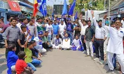 पुलिस ने अंबेडकर जयंती पर रोका जुलूस- पब्लिक का हंगामा- धरना..