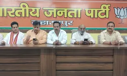 मतदान से पहले BSP को झटका- हाथी से उतरे पूर्व MLA बीजेपी में... मतदान से पहले BSP को झटका- हाथी से उतरे पूर्व MLA बीजेपी में...