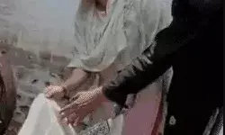 अवैध संबंधों ने ले ली बच्चे की जान- बीयर की बोतल से बच्चे का मर्डर अवैध संबंधों ने ले ली बच्चे की जान- बीयर की बोतल से बच्चे का मर्डर