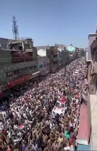 शुरू हुई अजान तो प्रियंका ने रोकी अपनी जुबान- महिलाओं से बोली...