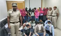 स्पा सेंटरों पर सेक्स रैकेट का खुलासा- 8 लड़के 18 लड़कियां ऐसे हालात.. स्पा सेंटरों पर सेक्स रैकेट का खुलासा- 8 लड़के 18 लड़कियां ऐसे हालात..