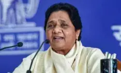 चुनाव पूर्व एक्शन- BSP ने टिकट काटकर प्रत्याशी को बाहर का रास्ता दिखाया चुनाव पूर्व एक्शन- BSP ने टिकट काटकर प्रत्याशी को बाहर का रास्ता दिखाया