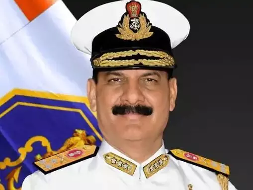वॉइस एडमिरल दिनेश त्रिपाठी होंगे भारतीय नौसेना के नए चीफ- 30अप्रैल.. वॉइस एडमिरल दिनेश त्रिपाठी होंगे भारतीय नौसेना के नए चीफ- 30अप्रैल..