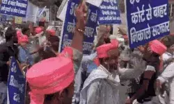 दूल्हे का सेहरा सुहाना लगता है- धूमधाम से निकली बेरोजगारों की बारात दूल्हे का सेहरा सुहाना लगता है- धूमधाम से निकली बेरोजगारों की बारात